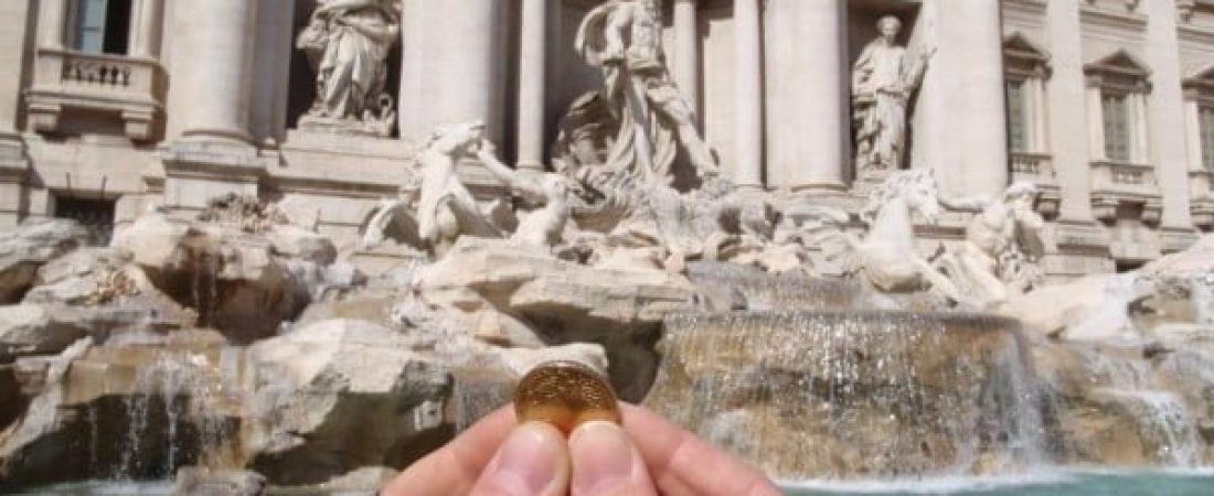 las-monedas-de-la-fontana-di-trevi-de-roma-continuan-apoyando-a-caritas-IHix