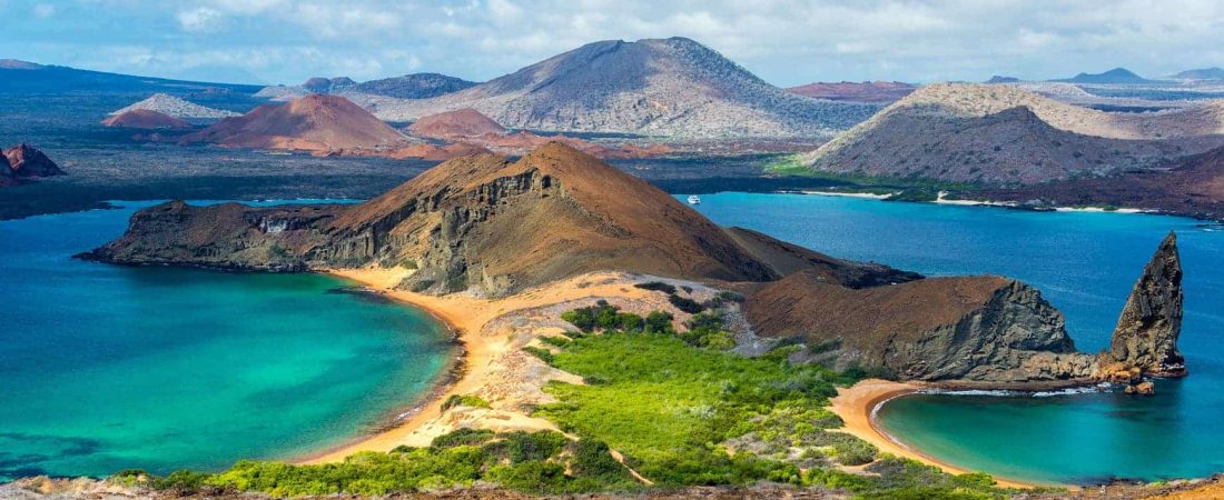 liveaboard-bartolome-island-galapagos-pinnacle-rock-xl