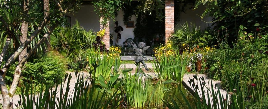 Los Jardines Perdidos de Heligan: un jardín con esculturas que cambian según la estación