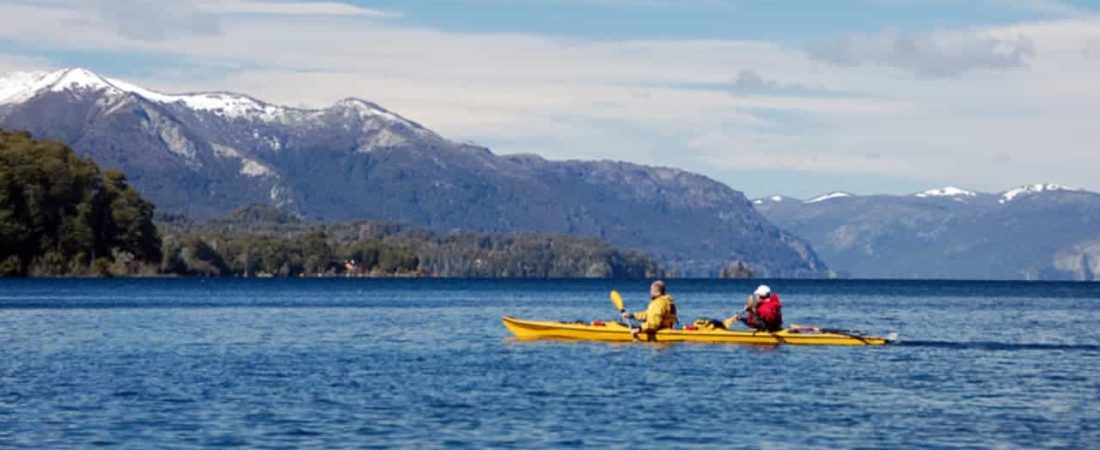 que-hacer-en-argentina-kayak-nahuel-huapi