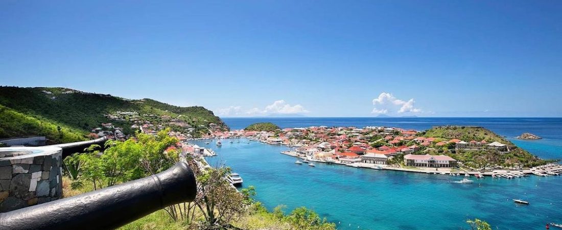 La isla de St. Barts comienza a recibir a turistas que se hayan vacunado contra el COVID-19