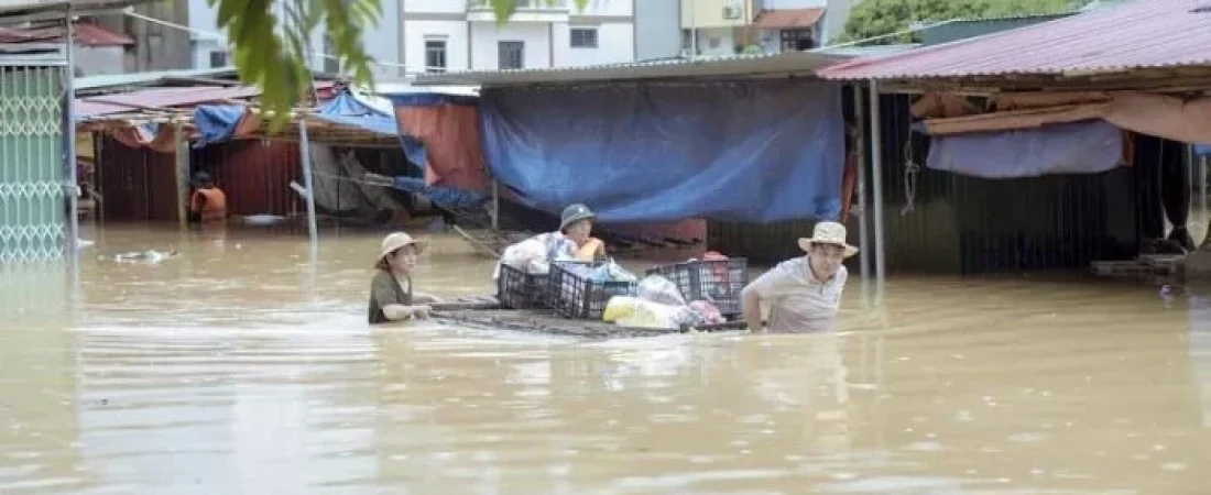 tifon-en-vietnam-e1725880375710-696x460